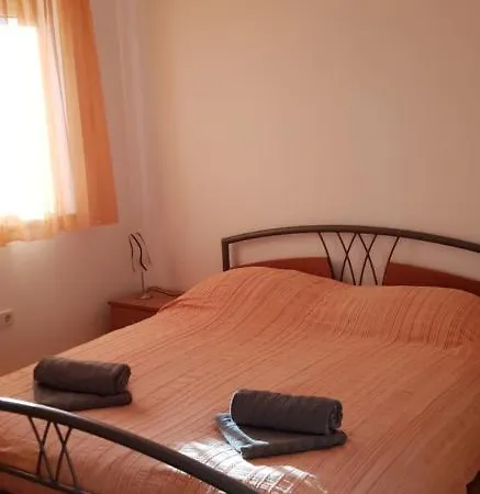 Velina Apartmán *