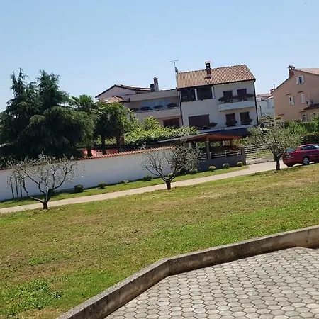 Velina Appartement *